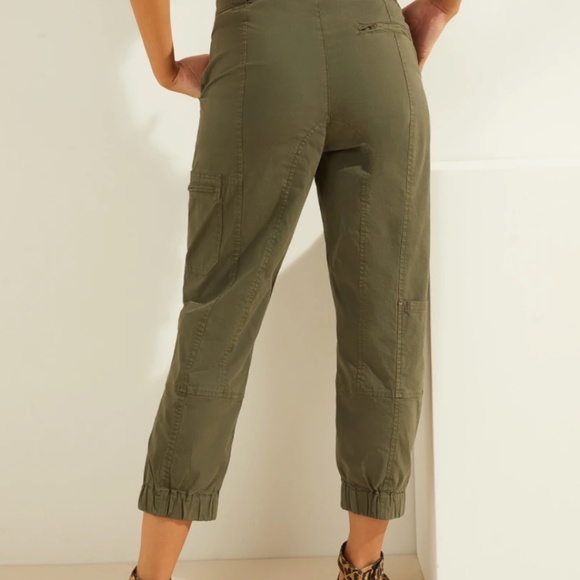 GUESS Hanlee Cargo Pants Military Green Pant - Size 0 - Picture 5 of 7